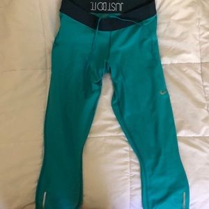 Nike Aqua Blue dri-fit crop leggings